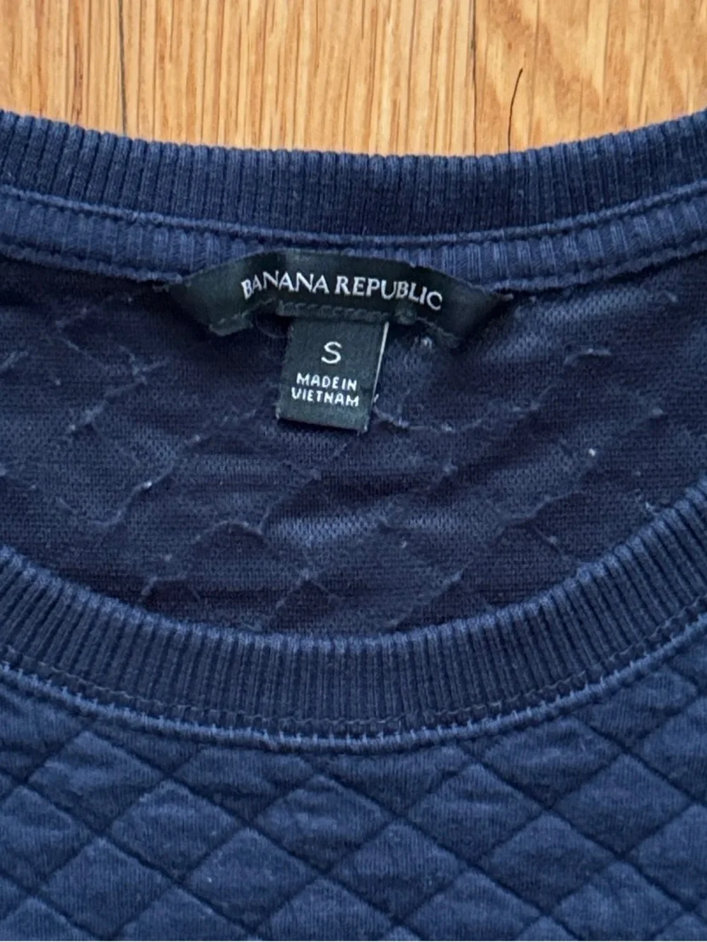 Banana Republic Navy Quilted Crewneck Sweatshirt with Bird Embroidery